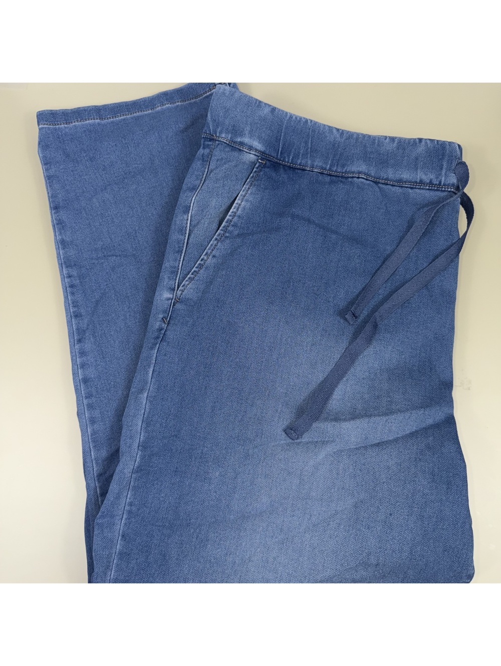 Gloria Vanderbilt Women’s Pull-On Jeans XXL Stretch Denim Look Elastic Waist